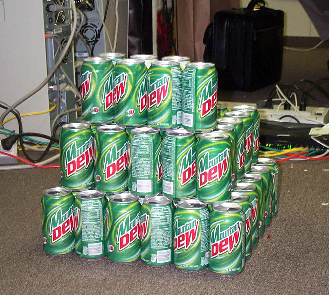 Pyramid _5-9-00.jpg (166569 bytes)