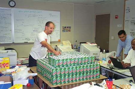 Pyramid_5-24-00.jpg (35546 bytes)